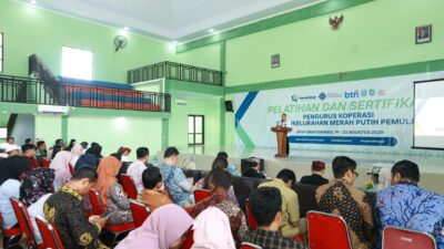jadi-atensi-presiden,-kemenkop-jadikan-banyuwangi-pilot-project-sertifikasi-koperasi-merah-putih