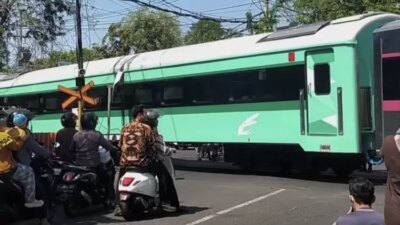 diluncurkan-28-september,-kai-hadirkan-kereta-khusus-petani-dan-pedagang,-bikin-distribusi-hasil-panen-makin-cepat