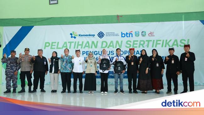 kemenkop-jadikan-banyuwangi-percontohan-sertifikasi-koperasi-merah-putih