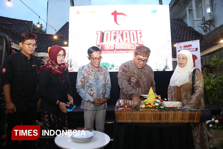 puncak-satu-dekade-times-indonesia,-berlangsung-sederhana-dengan-doa-bersama-–-times-banyuwangi