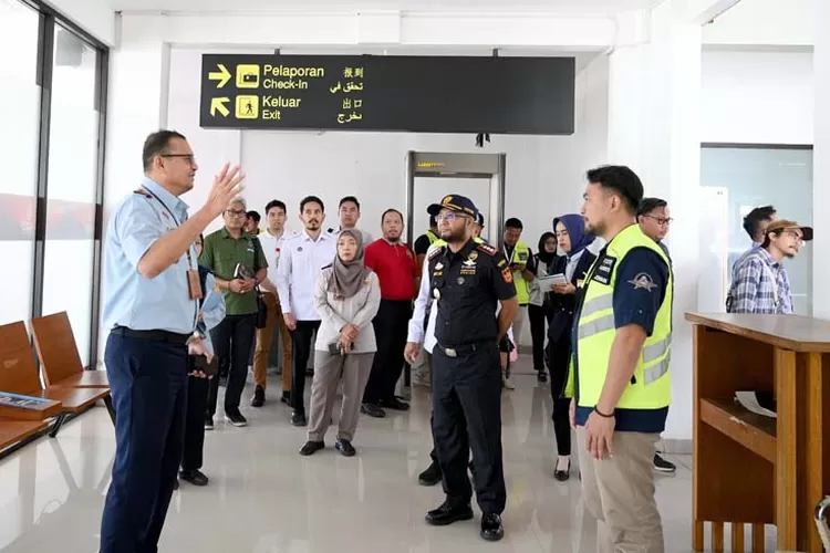 bandara-internasional-banyuwangi-resmi-aktif-lagi!-akses-wisata-&-ekspor-kini-lebih-mudah