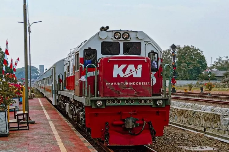 kai-untung-besar,-pemerintah-genjot-elektrifikasi-kereta-api-nasional