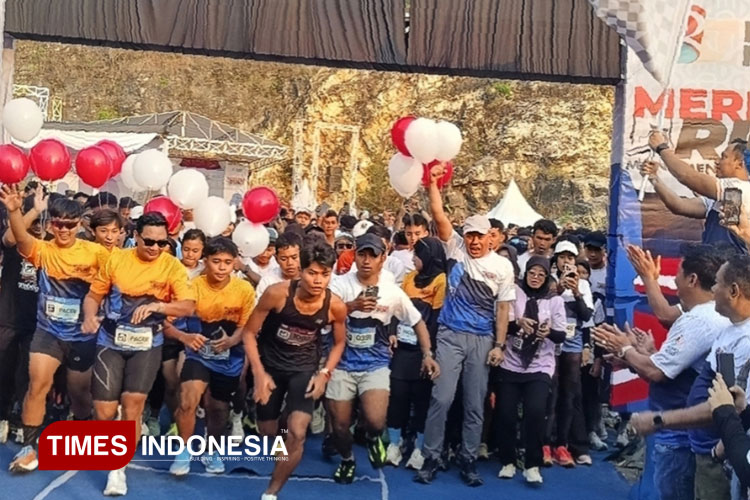merdeka-run-2025-ponorogo,-ahy-dan-eby-turut-berlari-bersama-warga-–-times-banyuwangi