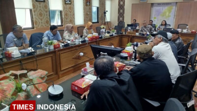 audiensi-lsm-pedal-soal-tpa-winongo-dan-pengadaan-insinerator-jadi-bahan-rdp-dprd-kota-madiun-–-times-banyuwangi