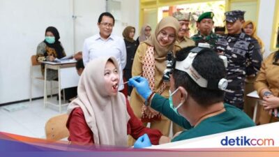44.917-pelajar-di-banyuwangi-telah-jalani-pemeriksaan-kesehatan-gratis
