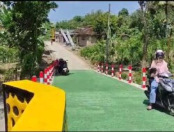 Senyum Bahagia Warga Kesilir setelah Impian selama 15 Tahun Terwujud: Dulu Harus Memutar Sejauh 15 Km, Kini Cukup Jalan Kaki lewat Jembatan Baru