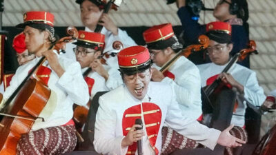 ribuan-warga-padati-monjali,-yogyakarta-royal-orchestra-harukan-konser-kamardikan-2025-–-times-banyuwangi