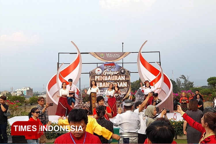 saat-ratusan-warga-kota-malang-rayakan-persatuan-di-tengah-keberagaman-–-times-banyuwangi