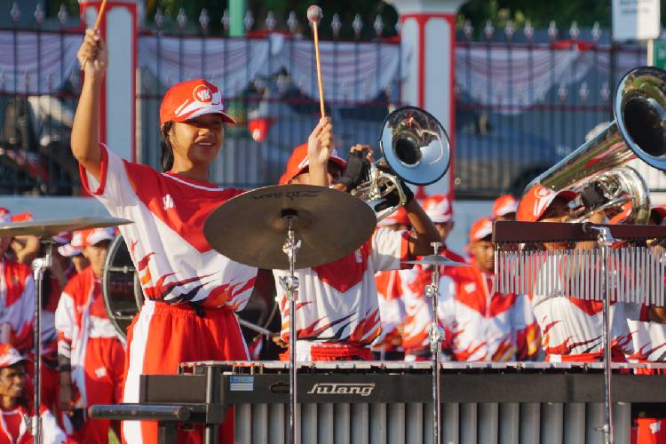 wali-kota-yogyakarta-hasto-wardoyo-lepas-812-atlet-ke-porda-xvii,-target-juara-umum-–-times-banyuwangi