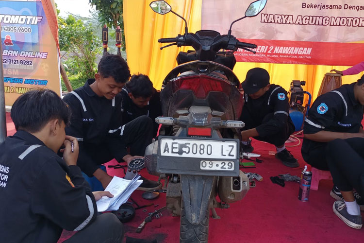 inovatif,-smkn-2-nawangan-pacitan-luncurkan-dokter-otomotif-dan-tambal-ban-online-–-times-banyuwangi