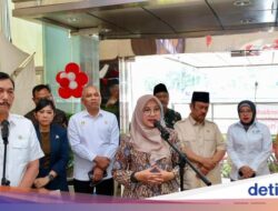 Banyuwangi Jadi Pilot Project Digitalisasi Bansos, Luhut Apresiasi Ipuk