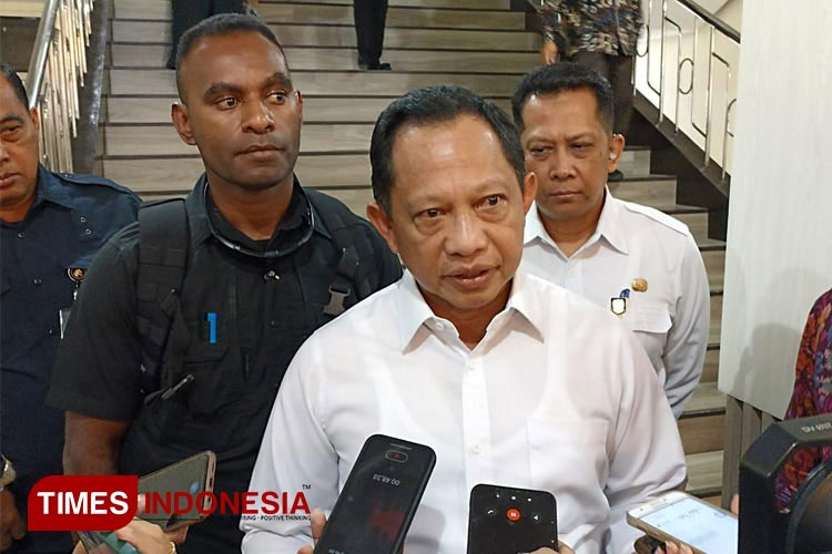 kendalikan-inflasi,-tito-karnavian-minta-pemda-fokus-pada-stabilitas-harga-pangan-–-times-banyuwangi