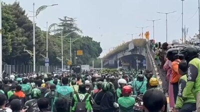 driver-ojol-tewas-dilindas-brimob,-motor-dan-hp-raib,-keluarga-bingung