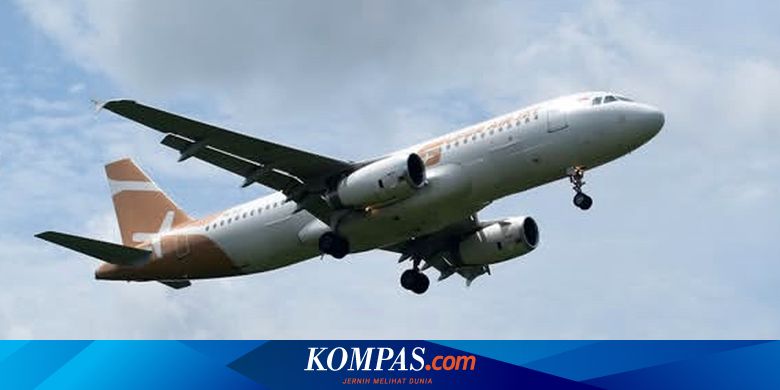 super-air-jet-gagal-mendarat-di-bandara-banyuwangi-karena-cuaca-buruk