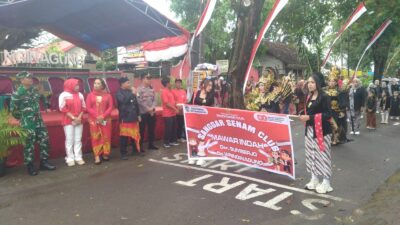 peserta-parade-budaya-desa-wringinagung-tampil-totalitas