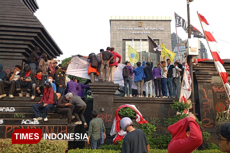 demo-makin-meluas,-mhq-internasional-bagi-penyandang-disabilitas-netra-2025-di-jakarta-ditunda-–-times-banyuwangi