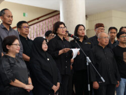 UGM Ajak Bangsa Pilih Jalan Damai, Hentikan Kekerasan Aksi Massa – TIMES Banyuwangi