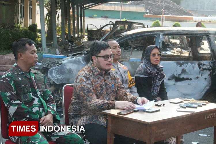 meski-belasan-kantor-opd-hancur,-bupati-kediri-pastikan-layanan-pemerintah-tetap-berjalan-–-times-banyuwangi