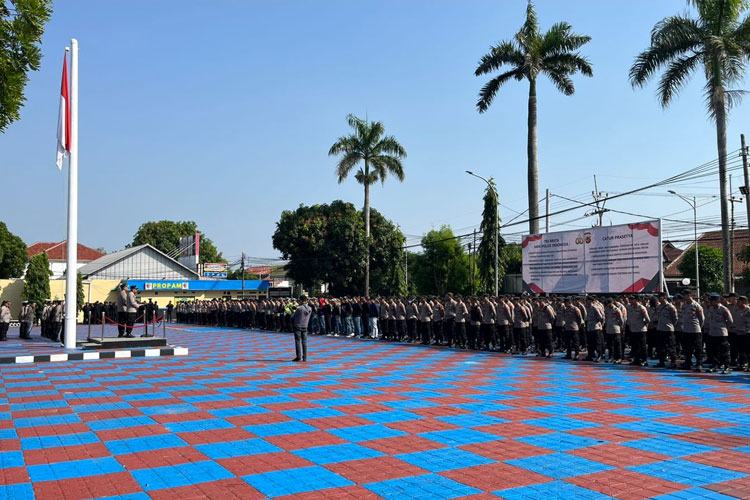 polres-majalengka-kerahkan-312-personel-untuk-amankan-unjuk-rasa-hari-ini-–-times-banyuwangi