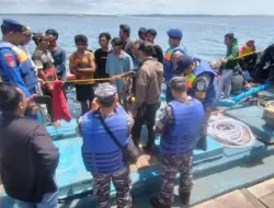 Prajurit Lanal dan Satpolairud Banyuwangi Evakuasi 11 ABK Kapal Diduga Alami Eksploitasi Kerja