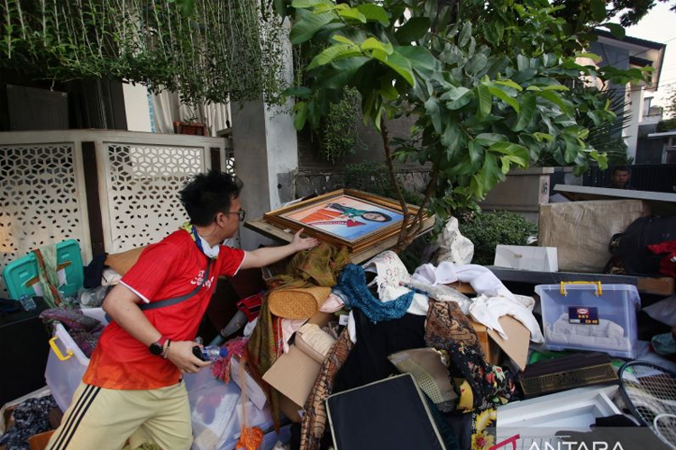 sri-mulyani-minta-maaf-dan-janji-evaluasi-usai-rumahya-dijarah-–-times-banyuwangi
