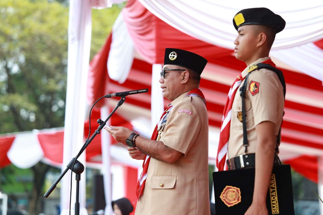 peringati-hut-pramuka-ke-–-64-wakil-bupati-mujiono-pimpin-apel-akbar-dan-tanam-1000-bibit-pohon