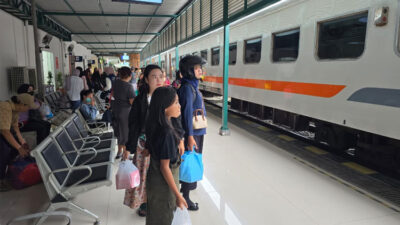 pastikan-perjalanan-kereta-api-aman,-pt-kai-daop-7-madiun-lakukan-mitigasi-gangguan-–-times-banyuwangi