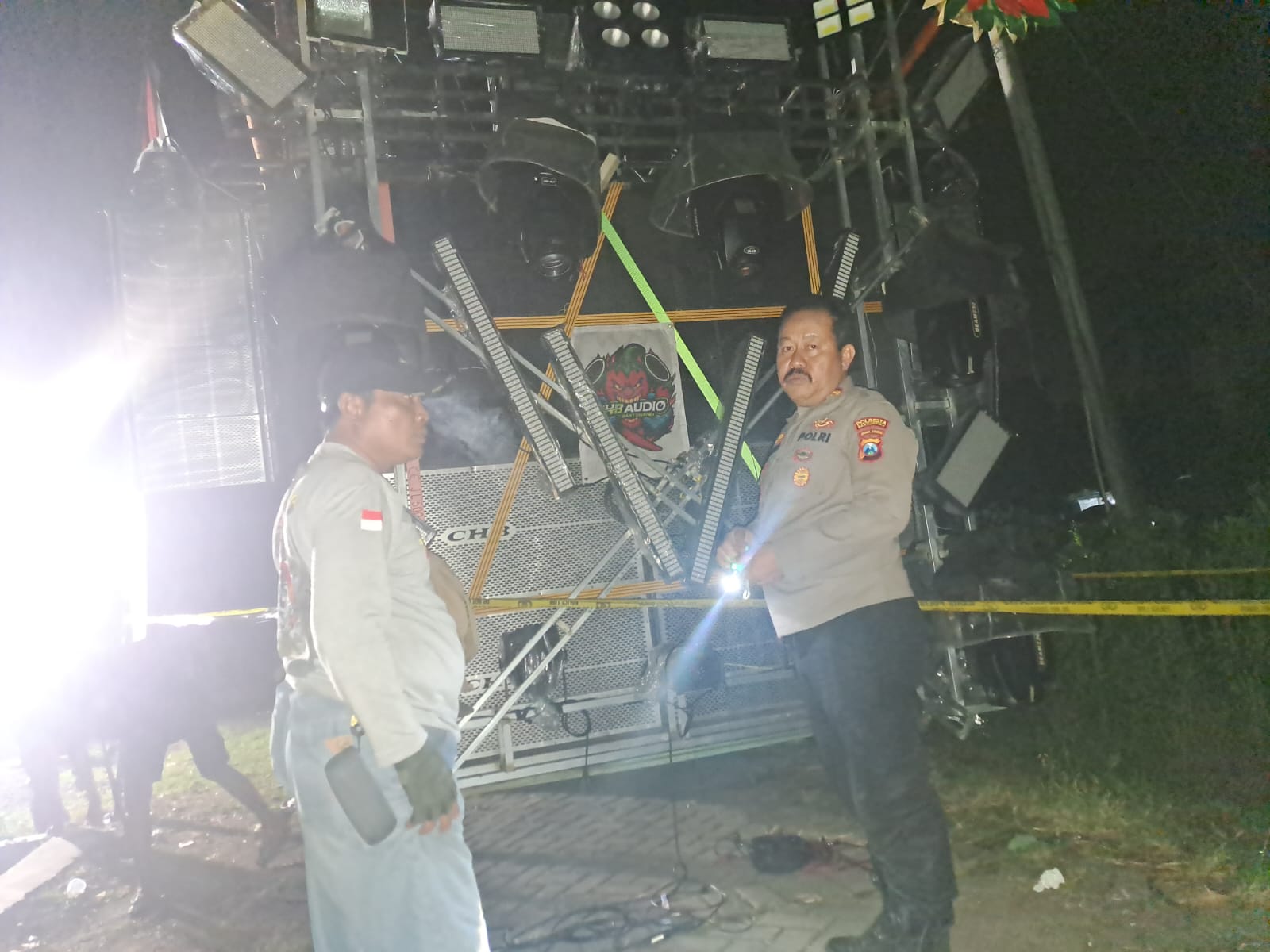 teknisi-lighting-sound-karnaval-asal-sempu-tewas-tersengat-listrik-di-bangorejo