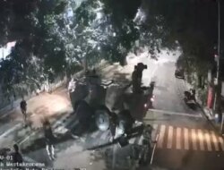 Viral Polisi Serang Unisba, Polda Jabar: Gas Air Mata Terbawa Angin