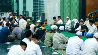 ribuan-jamaah-kenang-affan-kurniawan-dan-teguhkan-persaudaraan-–-radar-banyuwangi