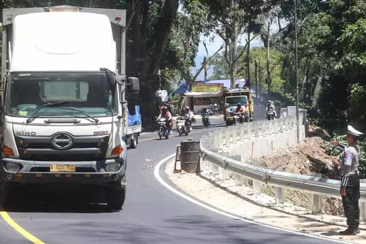 jalur-gumitir-dibuka!-ekonomi-warga-banyuwangi–jember-kembali-bergairah