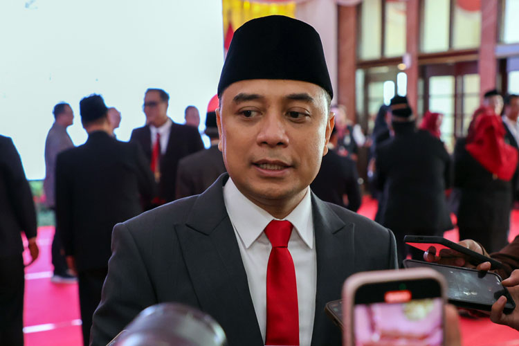 wali-kota-surabaya-eri-cahyadi-fokus-sejahterakan-warga-tanpa-flexing-–-times-banyuwangi