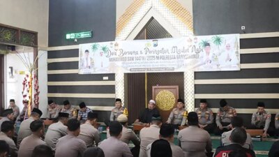 khidmat!-maulid-nabi-di-polresta-banyuwangi,-kapolresta-rama-ingatkan-teladani-akhlak-rasulullah