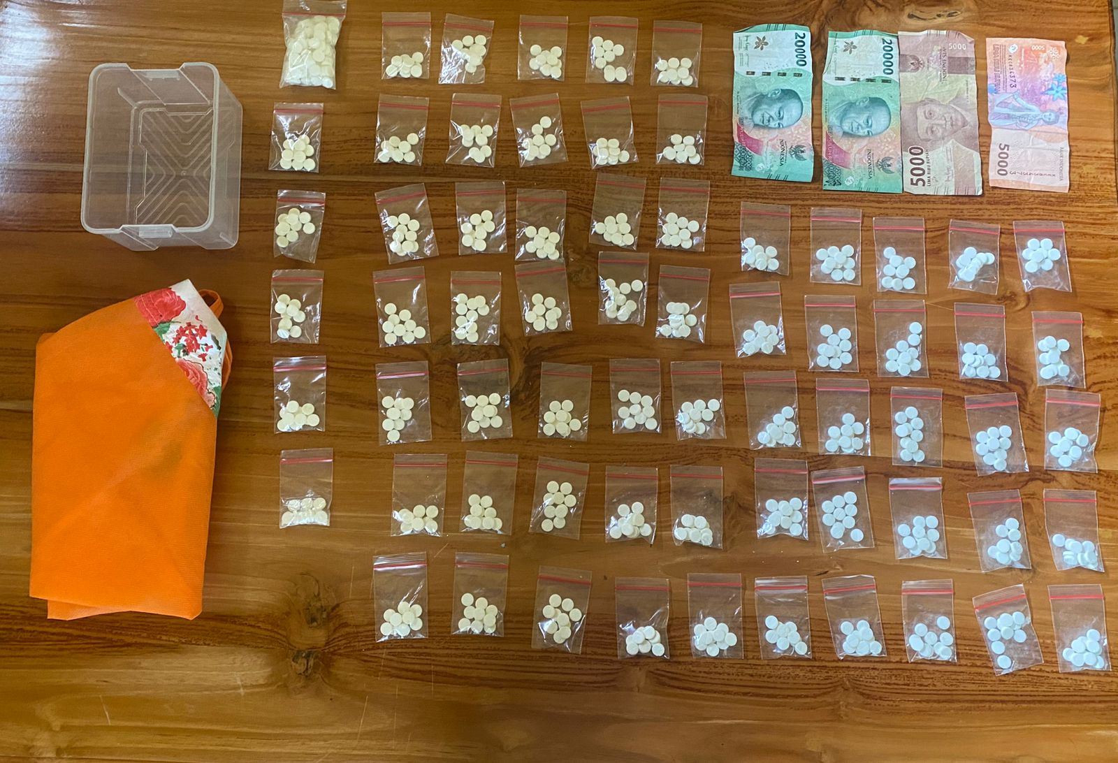 nekat-jual-pil-koplo,-pria-asal-kecamatan-pesanggaran-digulong-polisi