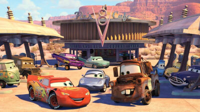 lego-luncurkan-set-mainan-lighting-mc-queen-dari-film-cars-–-times-banyuwangi