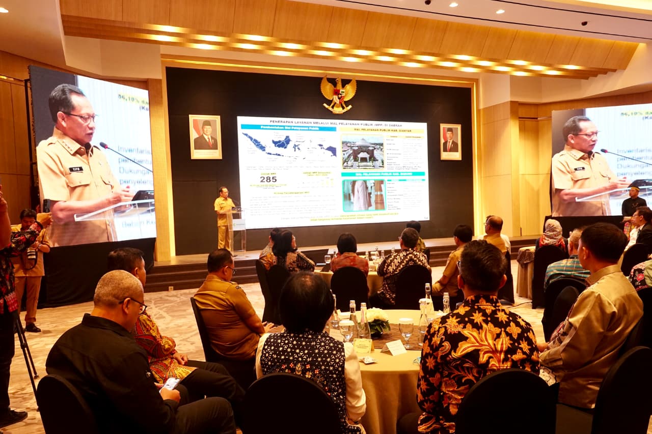 dari-menteri-tito-hingga-luhut-puji-komitmen-banyuwangi-wujudkan-pemerintahan-digital