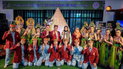 bupati-banyuwangi-punya-perhatian-besar-pada-seni-budaya