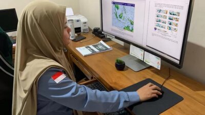 bmkg-peringatkan-cuaca-ekstrem-di-banyuwangi!-waspada-banjir,-longsor,-hingga-hujan-es-minggu-ini!