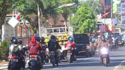 genteng-banyuwangi-jadi-langganan-macet,-padahal-jalan-sudah-dilebarkan