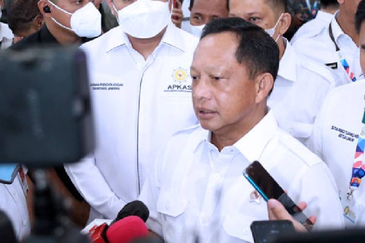 mendagri-ri-dorong-pemda-tepat-sasaran-dalam-penyaluran-bansos-–-times-banyuwangi