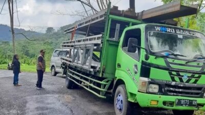 jembatan-darurat-sungailembu-banyuwangi-khusus-roda-ditarget-rampung-pekan-ini