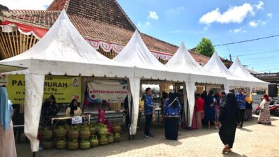 gelar-operasi-pasar-ke-desa-desa,-pemkab-banyuwangi-jaga-stabilitas-harga-dan-daya-beli