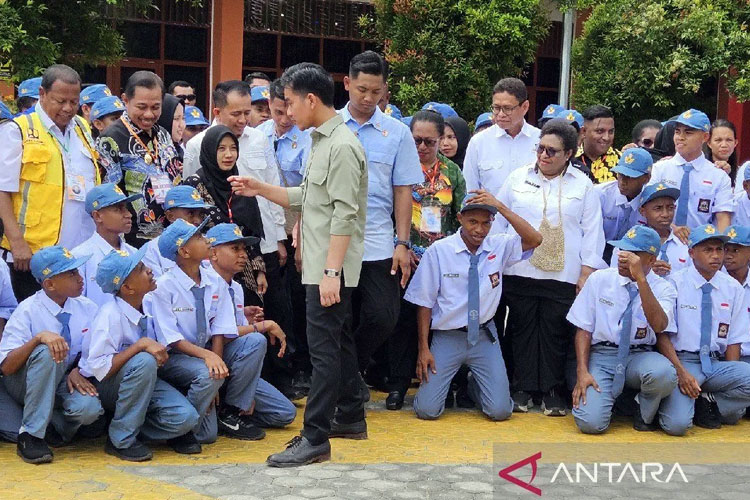 wapres-gibran-apresiasi-fasilitas-sekolah-rakyat-29-jayapura,-dorong-siswa-disiplin-dan-berprestasi-–-times-banyuwangi