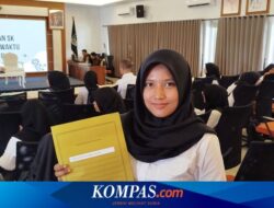 Setelah Mengabdi 8 Tahun, Nakes di Banyuwangi Ini Tersenyum karena Terima SK PPPK Penuh Waktu