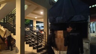 polresta-banyuwangi-gagalkan-penyelundupan-2.000-botol-arak-menuju-malang