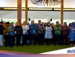 Pemerintah Mulai Uji Coba Digitalisasi Bansos di Banyuwangi