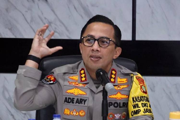 polda-metro-pertimbangkan-permohonan-penangguhan-penahanan-empat-aktivis-–-times-banyuwangi