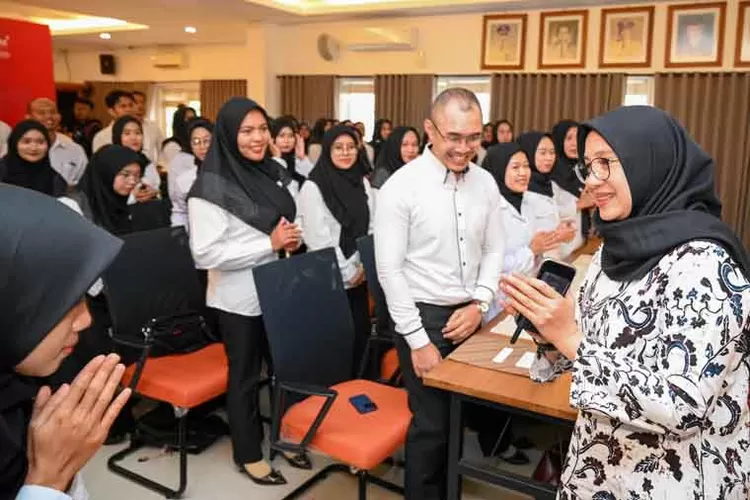 66-pegawai-banyuwangi-resmi-jadi-pppk!-ada-yang-lolos-di-usia-45-tahun