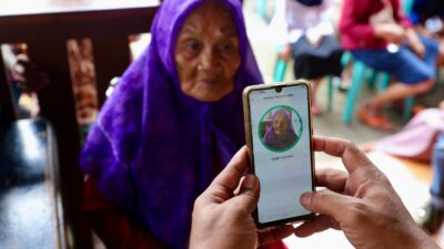 dihadiri-kemensos,-kemendagri,-kemenpan-rb,-komdigi,-den-hingga-bps,-uji-coba-digitalisasi-resmi-dimulai-di-banyuwangi