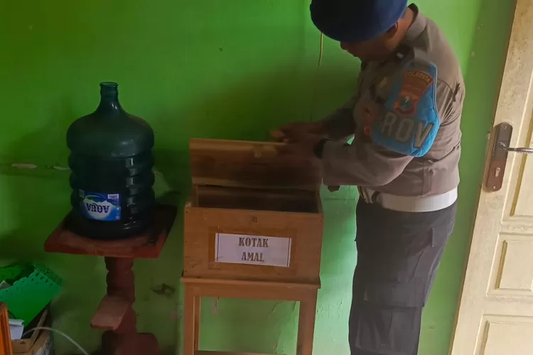 polisi-buru-maling-kotak-amal-smp-muhammadiyah-4-purwoharjo-banyuwangi